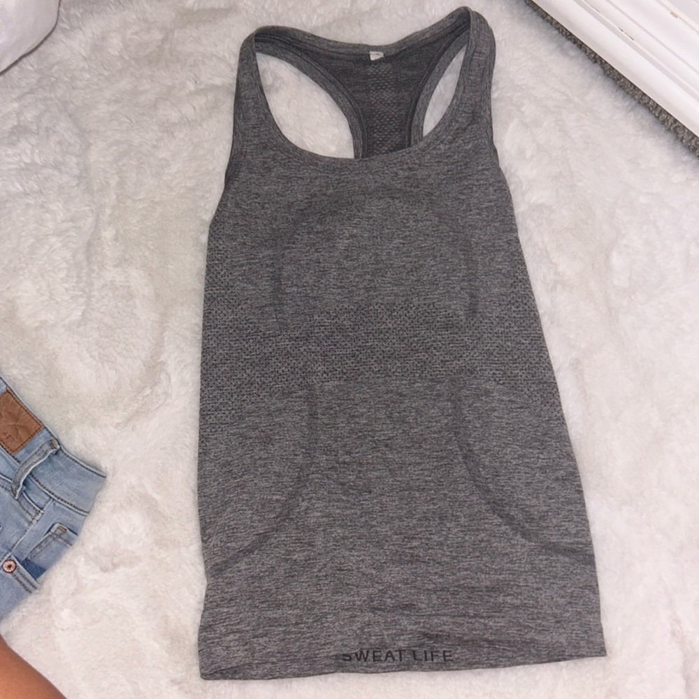 lululemon tank